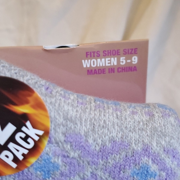 🌲4 for $10 - Womens Thermal socks - size 5 - 9 NWT - Picture 2 of 2